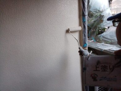 奈良県香芝市S様邸　外壁塗装・防水工事 外壁上塗り