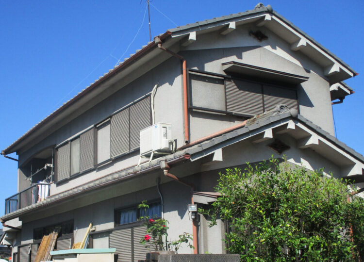 奈良香芝市F様邸　外壁塗装・防水工事 施工前の写真