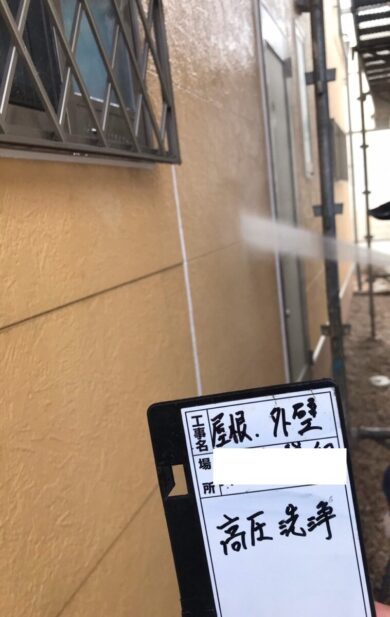 奈良葛城市K様　外壁塗装・屋根塗装工事 外壁高圧洗浄