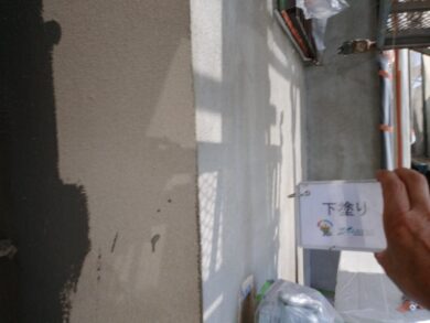 奈良県香芝市N様邸　外壁塗装・防水工事 外壁下塗り