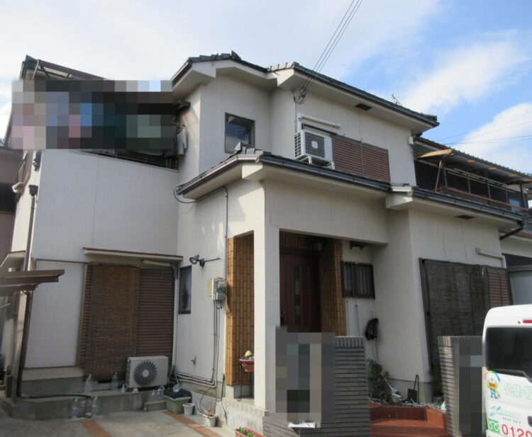奈良県北葛城郡上牧町T様邸　外壁塗装・防水工事 施工前の写真