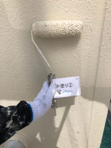奈良葛城市S様邸　外壁塗装工事 外壁中塗り②