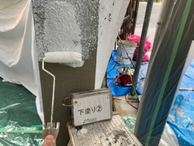 奈良香芝市F様邸　外壁塗装・屋根塗装・防水工事 外壁下塗り②