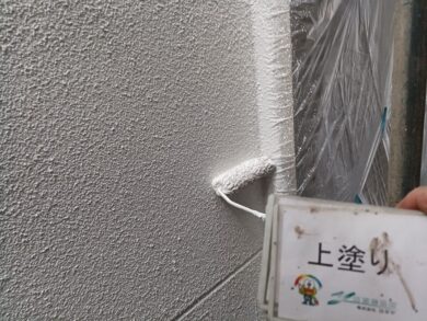 奈良県香芝市I様邸　外壁塗装・屋根塗装・防水工事 外壁上塗り