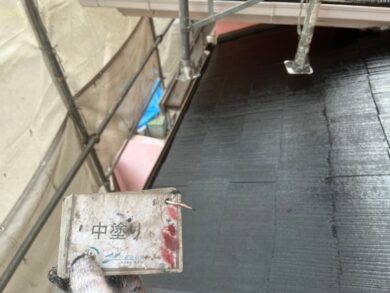 奈良県奈良市W様邸　外壁塗装・屋根塗装・防水工事　 屋根中塗り
